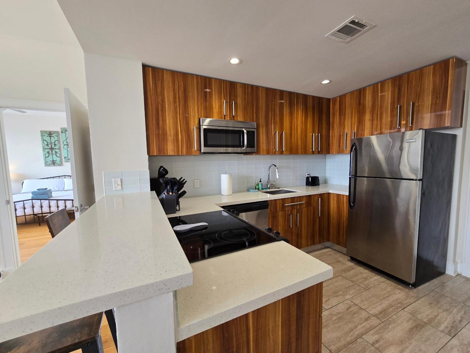 نيو أورلينز Amazing Condos Beautiful View 2 Blocks To French Quarter, Small Rooftop Pool, Gym, Seanger Theater, Super Dome, And Bourbon St الغرفة الصورة