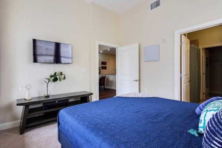 نيو أورلينز Amazing Condos Beautiful View 2 Blocks To French Quarter, Small Rooftop Pool, Gym, Seanger Theater, Super Dome, And Bourbon St المظهر الخارجي الصورة