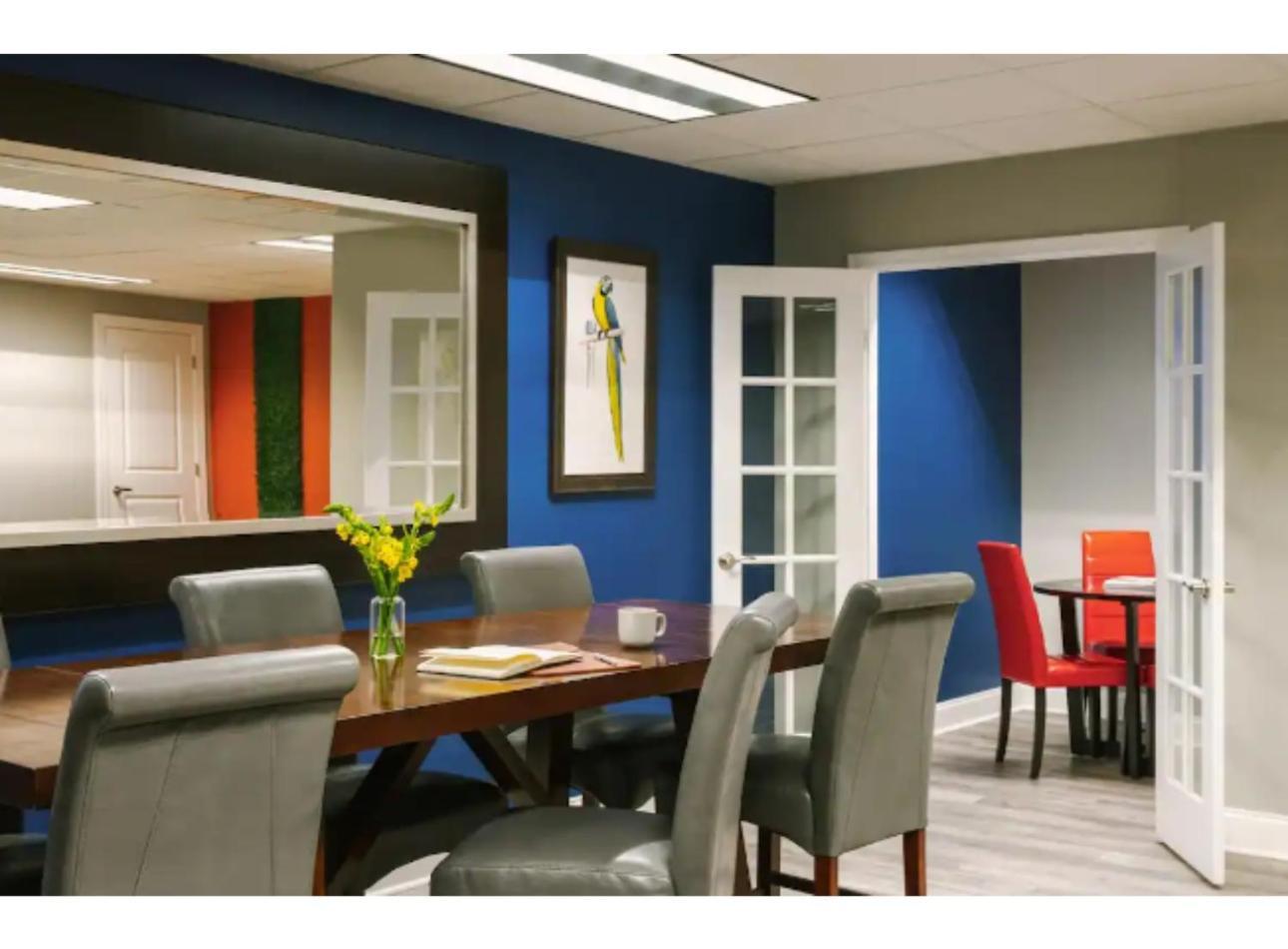 نيو أورلينز Amazing Condos Beautiful View 2 Blocks To French Quarter, Small Rooftop Pool, Gym, Seanger Theater, Super Dome, And Bourbon St المظهر الخارجي الصورة
